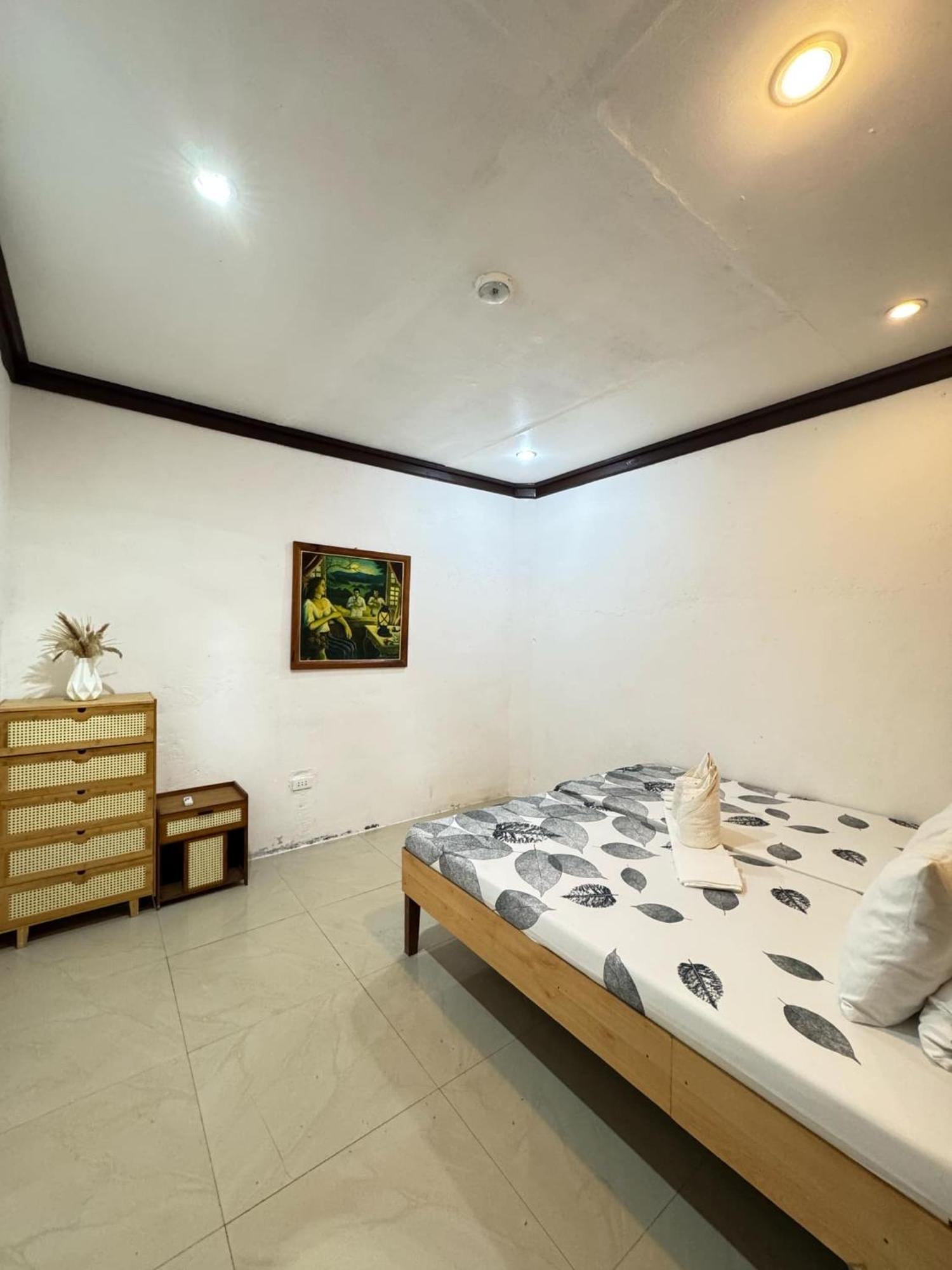 Aquaholik Traveler'S Lodge เอลนิโด ภายนอก รูปภาพ