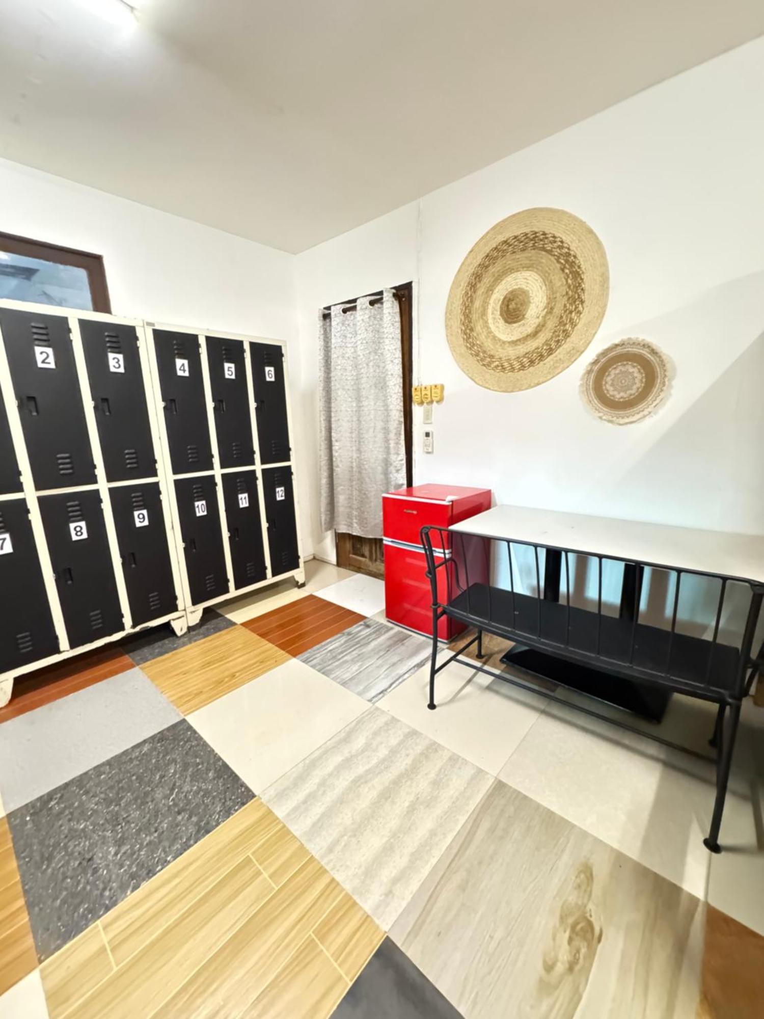 Aquaholik Traveler'S Lodge เอลนิโด ภายนอก รูปภาพ